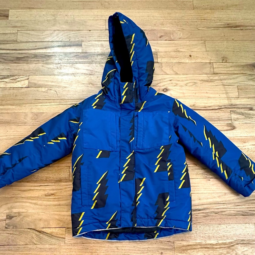 Excellent condition boys ski coat ⚡️⚡️🎿